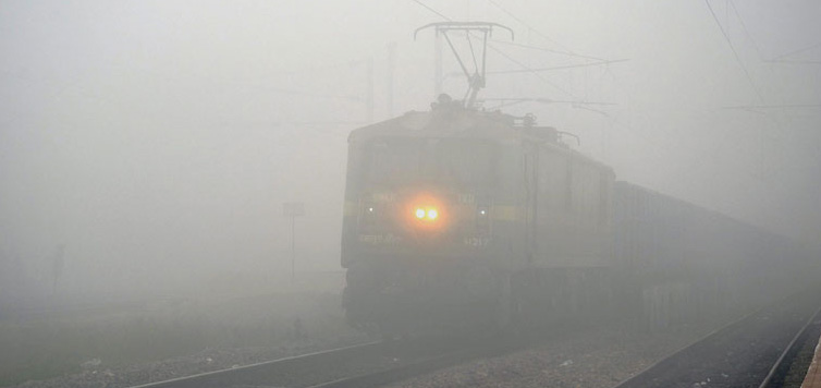 Trains Delayed Due To Fog Delhi