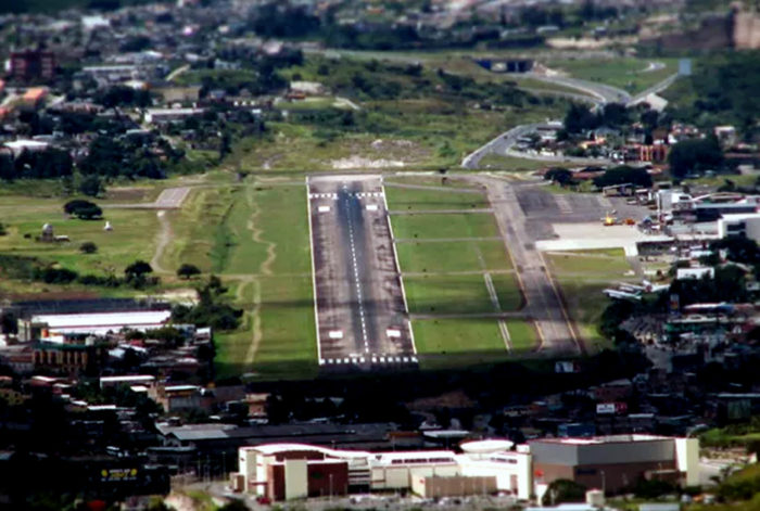 Toncontin Airport, Tegucigalpa, Honduras.