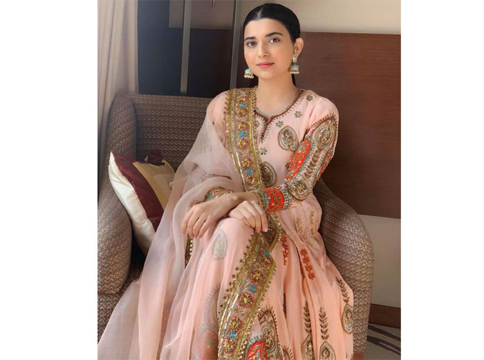 Nimrat Khaira on Instagram: “Rohab ohda vakhra te jive mera nakhra ...  @the_rosegirl” | Combination dresses, Punjabi suit neck designs, Stylish  dresses for girls